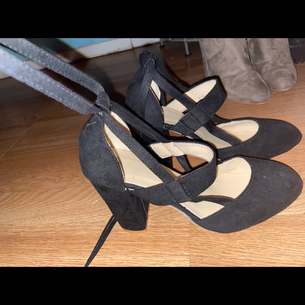 Black ankle tie heels